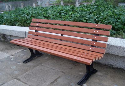 从西安地铁站到城市公园 探索仿石材与仿木纹座椅的艺术与实用融合